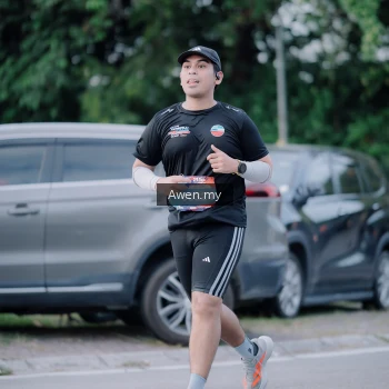 Runner Photo 4118721