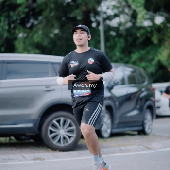 Runner Photo 4118723