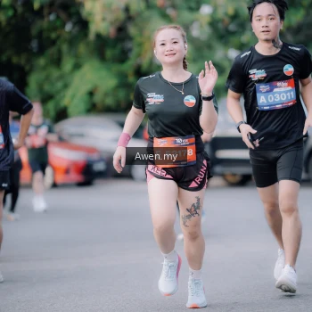 Runner Photo 4118730