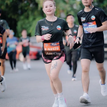Runner Photo 4118731