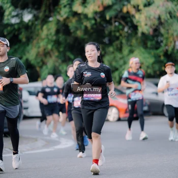Runner Photo 4118740