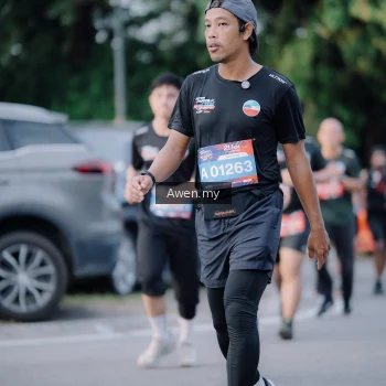 Runner Photo 4118757