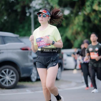 Runner Photo 4118768
