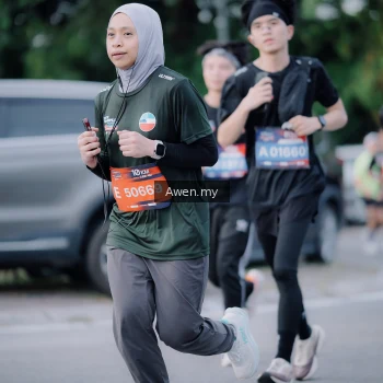 Runner Photo 4118782