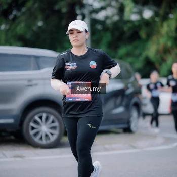 Runner Photo 4118796