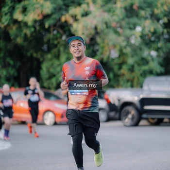 Runner Photo 4118806