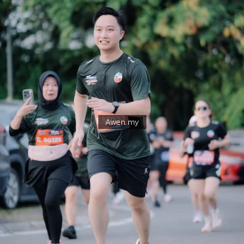 Runner Photo 4118836