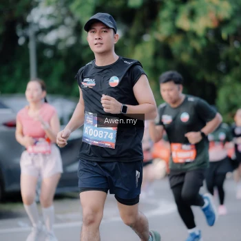 Runner Photo 4118840
