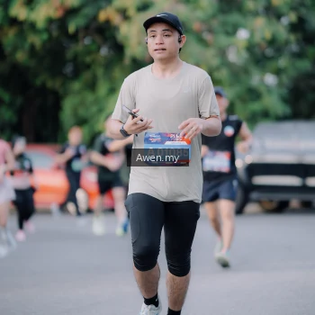 Runner Photo 4118851
