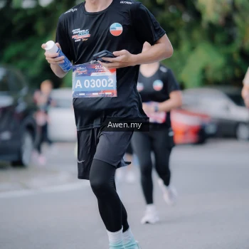 Runner Photo 4118858