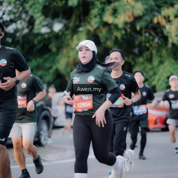 Runner Photo 4118862