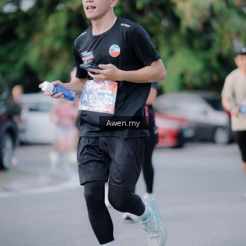Runner Photo 4118864