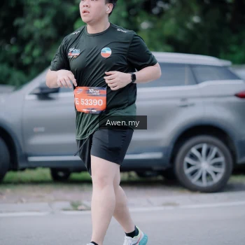 Runner Photo 4118889