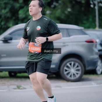 Runner Photo 4118890