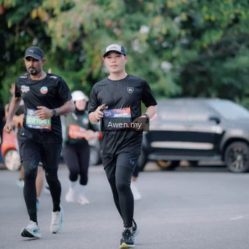 Runner Photo 4118891