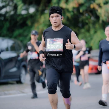Runner Photo 4118904