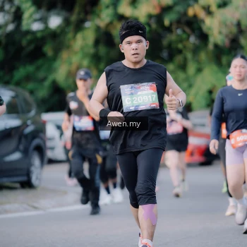 Runner Photo 4118905