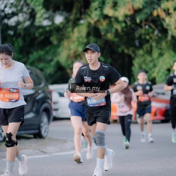 Runner Photo 4118926