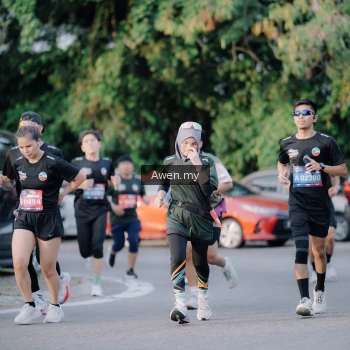 Runner Photo 4118959