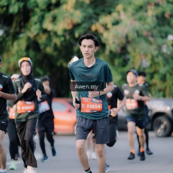 Runner Photo 4118970