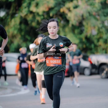 Runner Photo 4118979