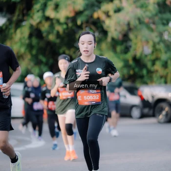 Runner Photo 4118986