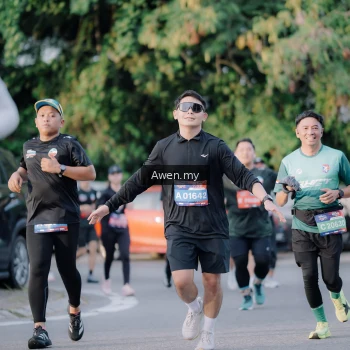 Runner Photo 4119014