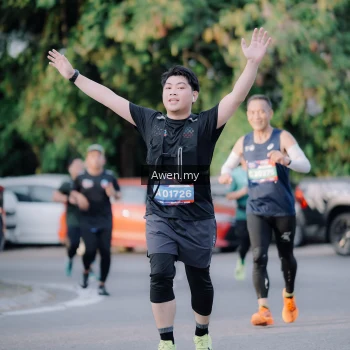 Runner Photo 4119018