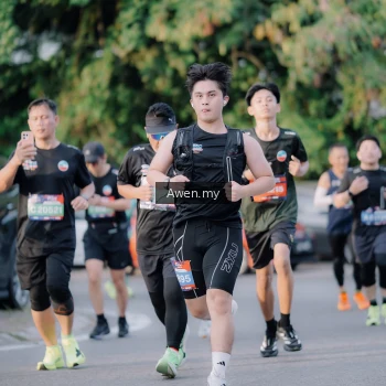 Runner Photo 4119022