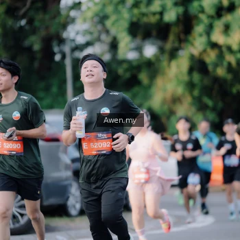 Runner Photo 4119030