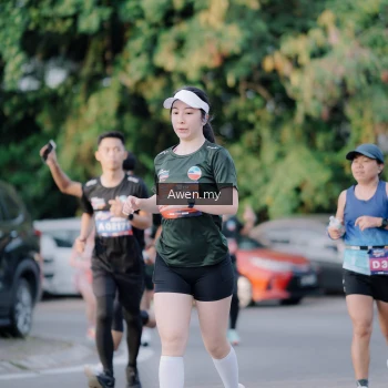 Runner Photo 4119045