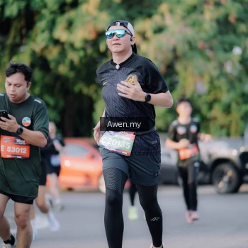 Runner Photo 4119057
