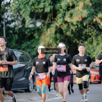 Runner Photo 4119095