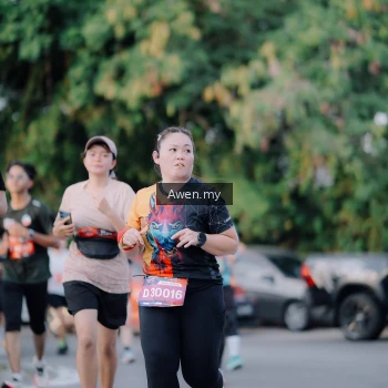 Runner Photo 4119170