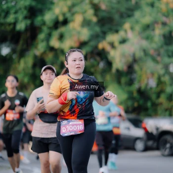 Runner Photo 4119171