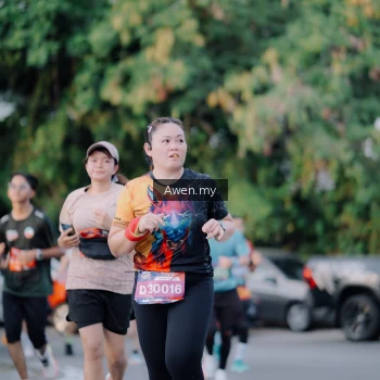 Runner Photo 4119182