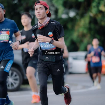 Runner Photo 4119194