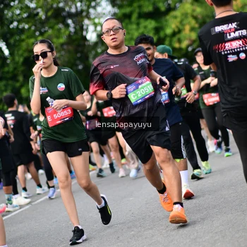Runner Photo 4119200