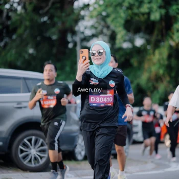 Runner Photo 4119201