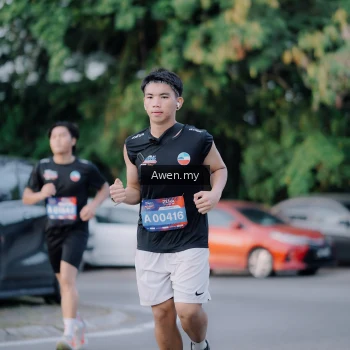 Runner Photo 4119206