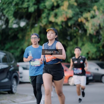 Runner Photo 4119211