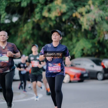 Runner Photo 4119241