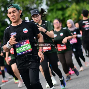 Runner Photo 4119255