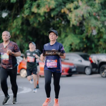 Runner Photo 4119258