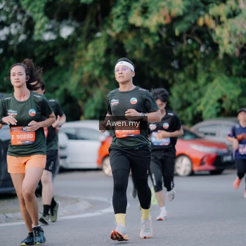 Runner Photo 4119261