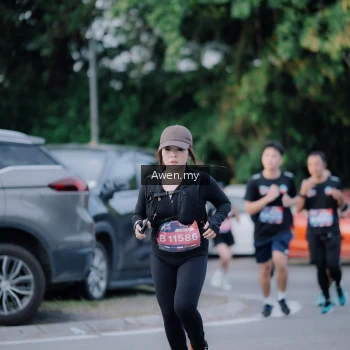 Runner Photo 4119272