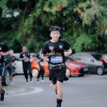 Runner Photo 4119289
