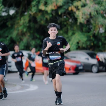 Runner Photo 4119294