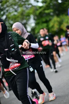 Runner Photo 4119315
