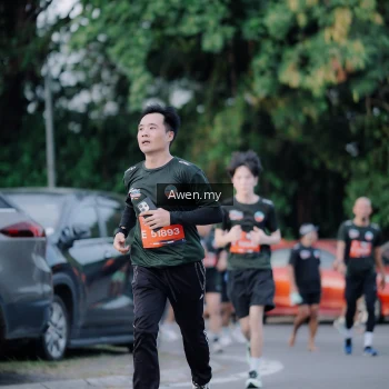 Runner Photo 4119339